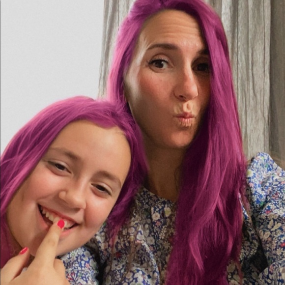 Meet your Posher, Mia - Picture 2 of 2